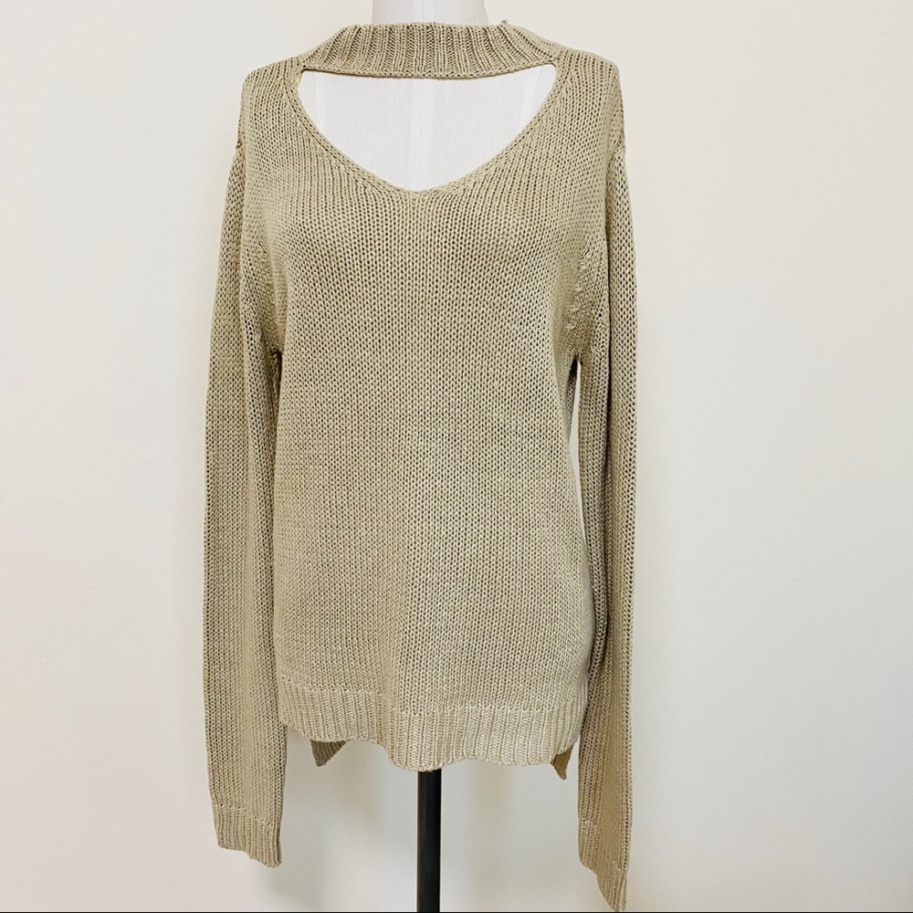 DESIGN LAB Long Sleeve Cutout Neck Slit Hem Sweater Size Large